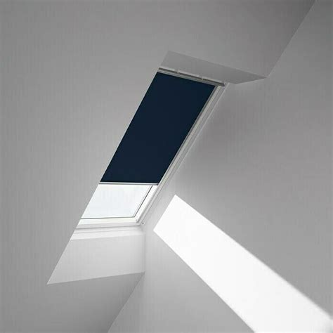 Sjenilo za krovni prozor 55 x 118 cm VELUX Rolo za zamračenje CK06