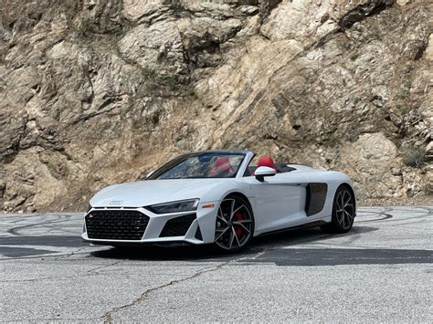 2022 Audi R8 Spyder V10 Performance RWD Is a Legal Stimulant - CNET