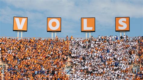 College Football Odds Picks Predictions Saturday S Best Bets For