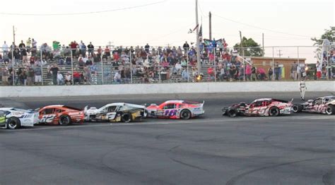 Riverhead Raceway NASCAR WMT Buzz Chew Chevrolet-Cadillac 200 Entry ...