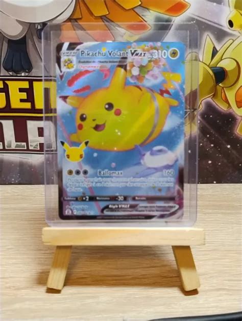 Carte Pok Mon Pikachu Volant Vmax C L Brations Eb Fr Eur