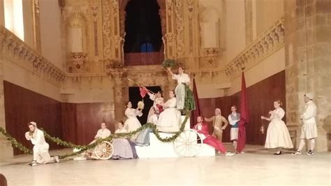 El grupo de danzas de Carcaixent actuará en la exaltación de la fallera