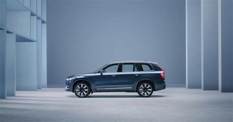 2025 XC90 plug-in hybrid | large luxury SUV | Volvo Car USA