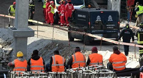 Crollo Firenze Trovato Il Corpo Dell Ultimo Operaio Disperso Le