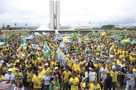 O Domingo De Atos Pró Bolsonaro Em Todo O País Veja