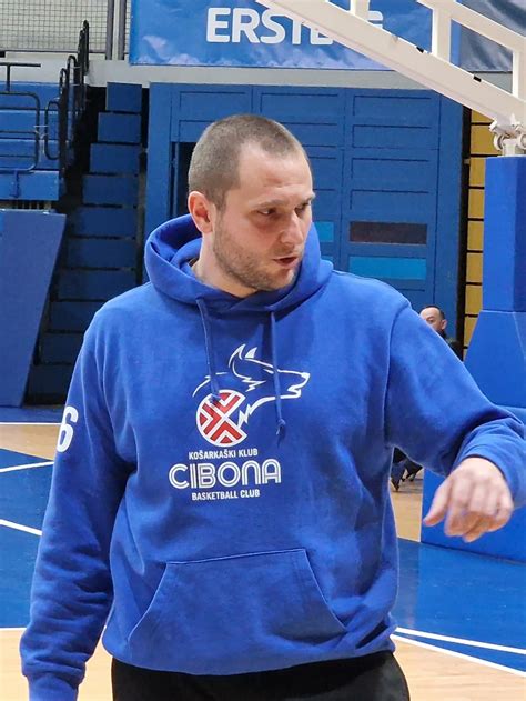 Jkl Cibona Nadoknadila Protiv Medve Aka Presudio Bruno Bubalo