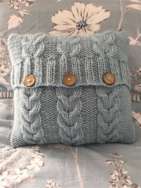 5 Cushions To Make Your Sofa Proud • Loveknitting Blog Knitted