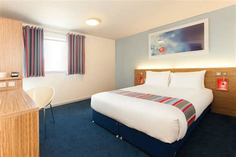 Travelodge Bolton Central River Street Hotel Reviews Photos And Price