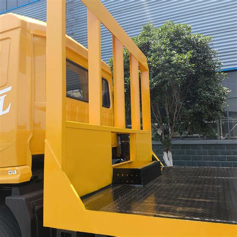 truck with towing capacity 9