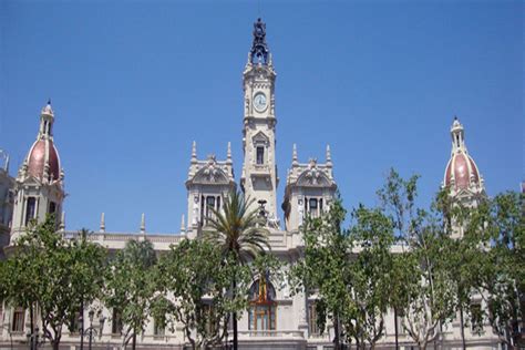 Architecture Tour In Valencia City Center Artchitectours