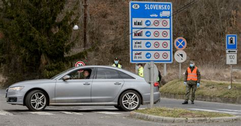 Szlovákia ideiglenesen visszaállítja a határellenőrzéseket a magyar