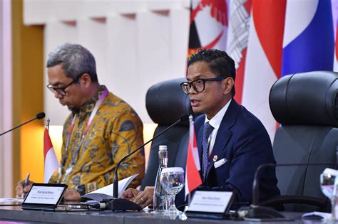 InfoPublik ASEAN Perkuat Komitmen Kerja Sama Ekonomi Dengan Tiga Negara