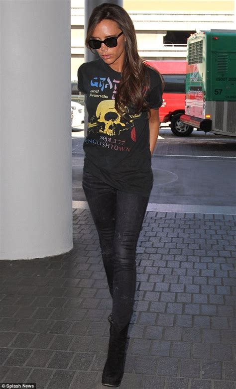 Victoria Beckham Lax Airport August 27 2014 Star Style