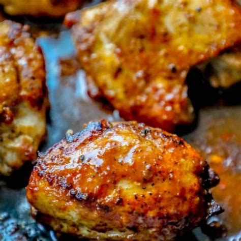 Easy One Pot Spicy Garlic Chicken Thighs Recipe