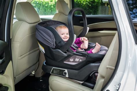 10 règles de sécurité pour les enfants en voiture en été Ecobrumi