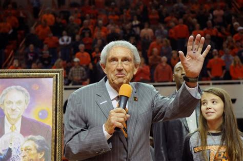 Eddie Sutton, Hall of Fame basketball coach, dies at 84 – The Denver Post