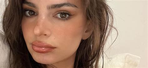 Emily Ratajkowski Bares Her Buns To Offer Everything You Need