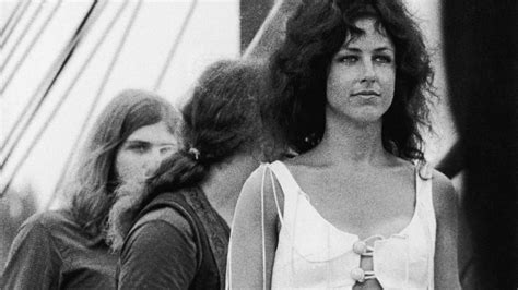 Grace Slick The Epic True Story Of Her Journey With Jefferson Airplane