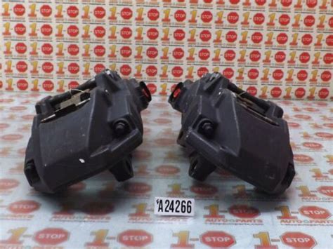 Ford Mustang Front L R Brake Caliper Jr Z B A Oem Ebay