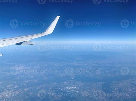 Airplane Window View on Earth 4 10134554 Stock Photo at Vecteezy