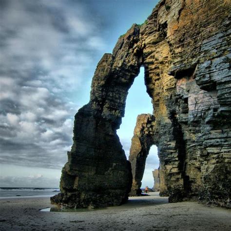 A qué hora es mejor visitar la Playa de las Catedrales en Ribadeo