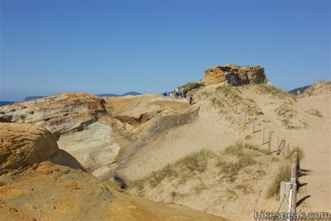 Cape Kiwanda Hike | Oregon | Hikespeak.com