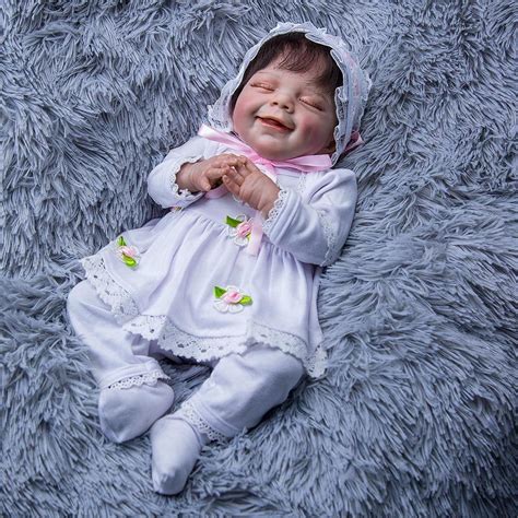 Kaufe Neue Design Lächelnde Reborn Baby Puppen 50 cm Lebensechte Tuch