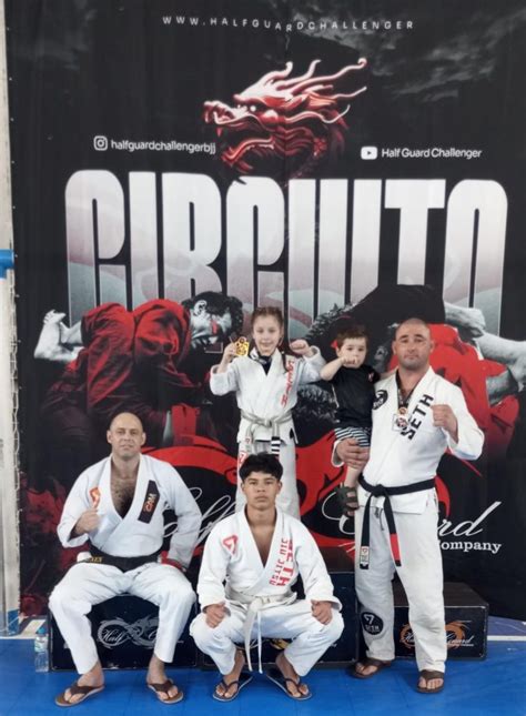 Quatro Atletas De Seara Se Destacam Em Competi O De Jiu Jitsu Em Erval