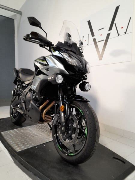 Kawasaki Versys Kw Usato Yamaha Motor Europe N V Filiale Italia