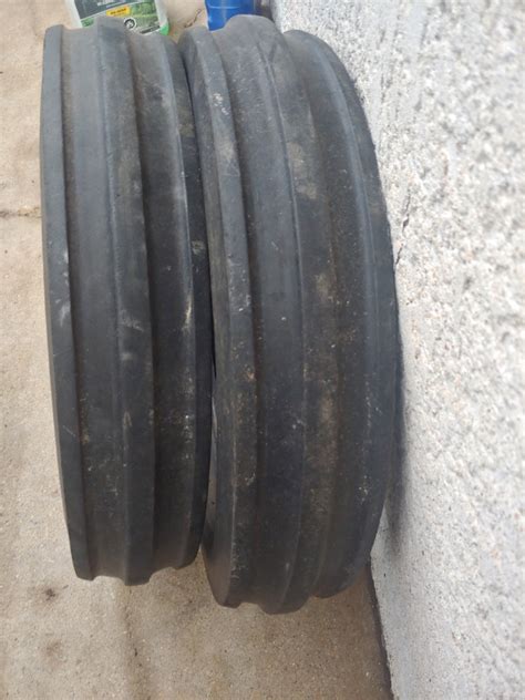 farm tractor front tires | Farming Equipment | Winnipeg | Kijiji