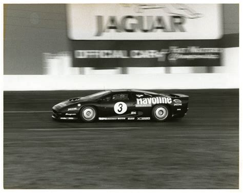 Fast Masters: When Jaguar ran a bizarro XJ220 racing series for retirees - Hagerty Media