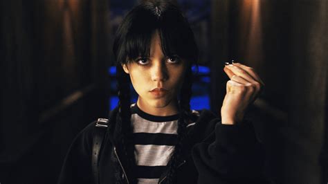 Why Jenna Ortega Doesnt Blink In Wednesday Tim Liked The Kubrick Stare