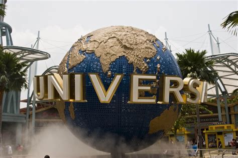 Universal Studios Theme Park - Singapore - Blog about interesting places