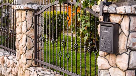 Rod Iron Fence – Enhanced fence