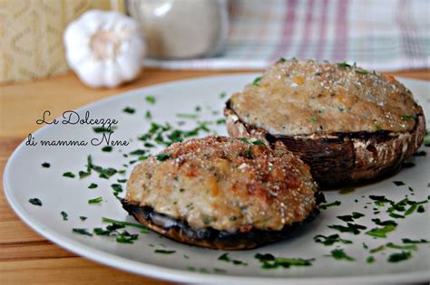 FUNGHI RIPIENI CON SALSICCIA Cotti Al Forno Ricetta Facile