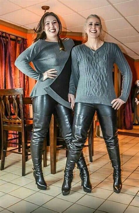 Pin By Gip Joseph On Womans In Thigh High Boots Leather Outfit Sexy Leather Pants For Women