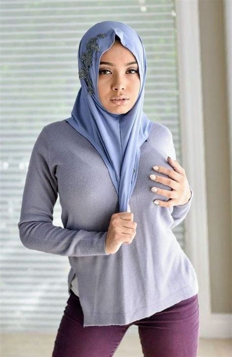 Pin Oleh Hasmavi Md Miswan Di Hijab 5 Di 2020 Gaya Hijab Wanita Wanita Terseksi