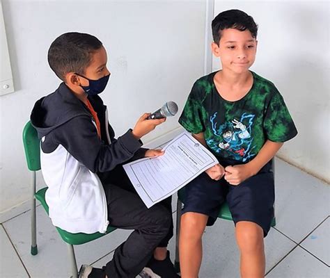 1 ano A Gênero textual Entrevista 10 Copy Colegio Vitória Régia