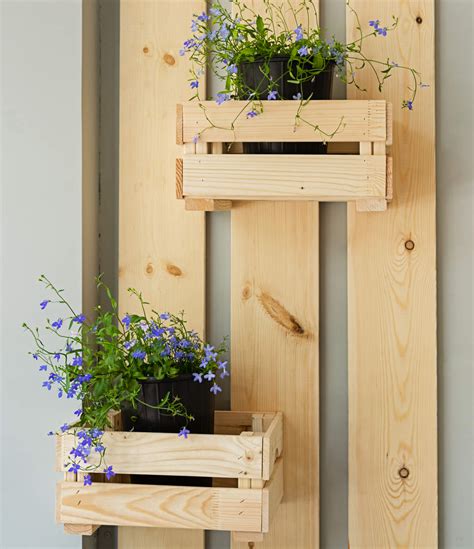 DIY outdoor vertical garden - The Plant Project