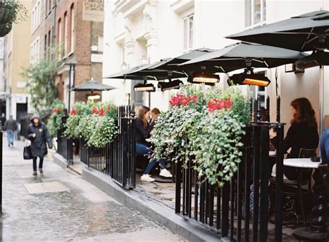 The West End, London Guide - Airbnb Neighborhoods | London guide ...