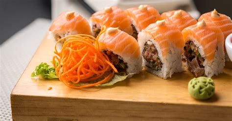 Toshi Sushi bezorging van Eilandje - Bestel met Deliveroo