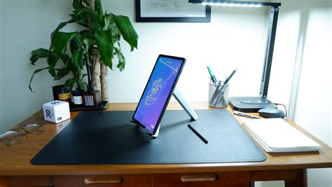 Wg· Triangle — Laptop Stand Portable Adjustable For Ipadmacbook