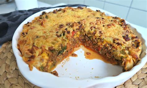 gezonde hartige taart met gehakt en groenten optima vita