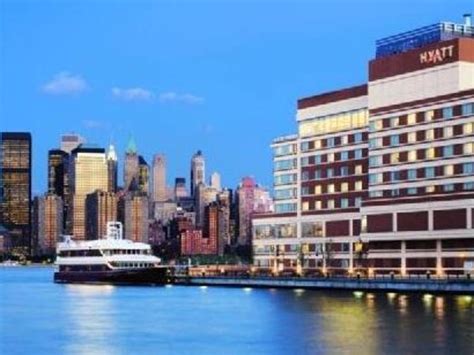 Hyatt Regency Jersey City - Hotel in Jersey City (NJ) - Easy Online Booking