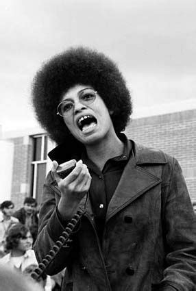 Photos Famous People With Afros Angela Davis Black American People