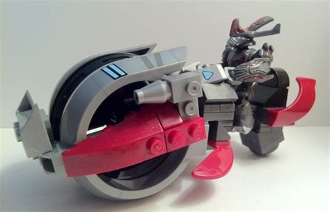 Halo Mega Bloks Brute Chieftain Charge 96993 Review - Halo Toy News