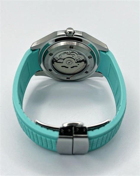 Custom Seiko Mod Tiffany Blue Aquanaut In 42mm Men S Fashion Watches