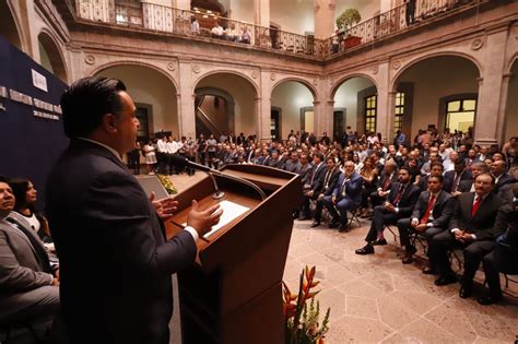 Asiste Luis Nava A Toma De Protesta De La CANACINTRA Municipio De