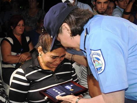 Homenaje P Stumo Patrulleros Ca Dos Polic A Nacional De Nicaragua