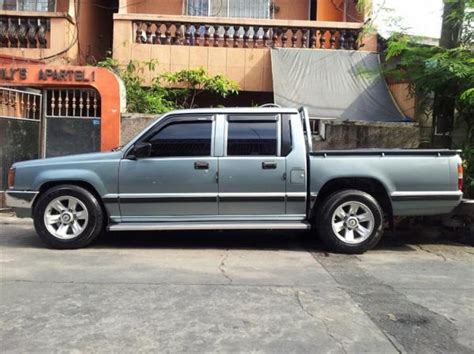 1996 Mitsubishi Mighty Max Pickup - Information and photos - MOMENTcar